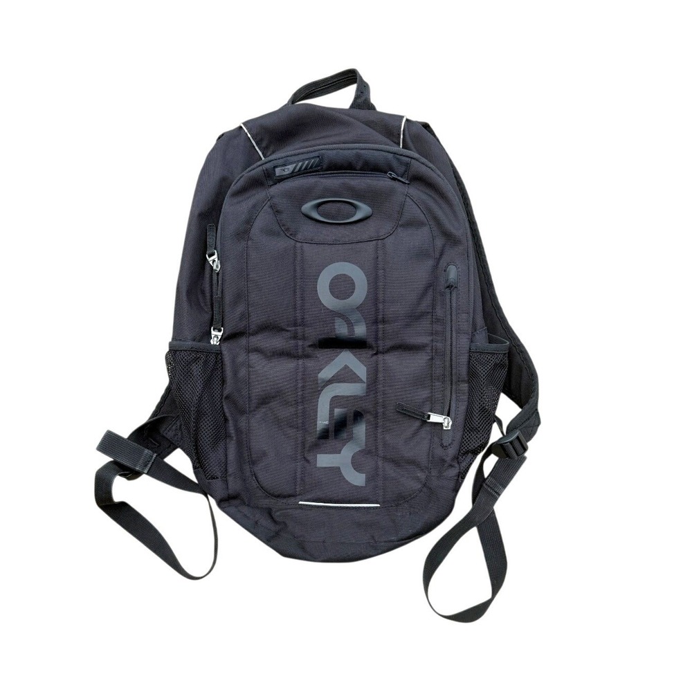 Oakley Enduro 3.0 20L Blackout Backpack Laptop Travel Commuter School Bag EUC